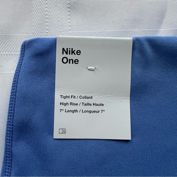 ***NWT*** Nike Women's Light Blue Compression Bike Shorts - Picture 3 of 5